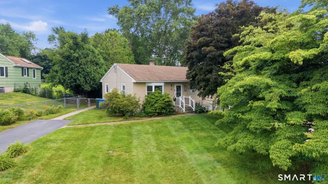 51 Orchard Drive, Montville, CT