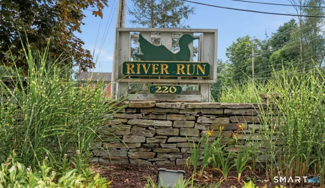 220 Main Street #8G