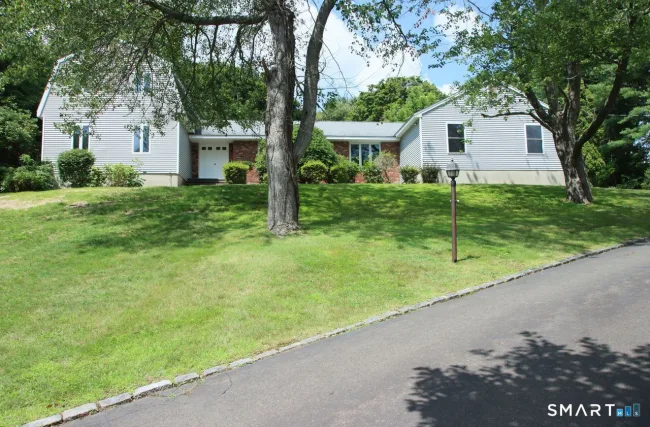 328 Saybrook Road, Orange, CT