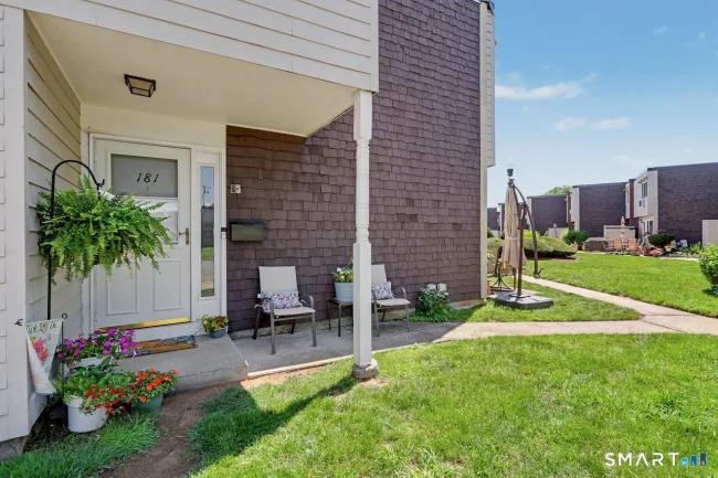 181 West Walk #181