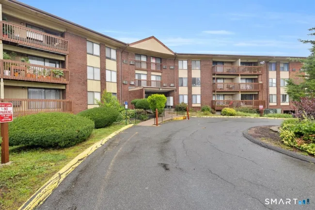 2315 Cromwell Hills Drive #2315, Cromwell, CT