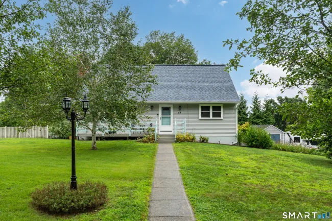 14 Larry Street, Norwich, CT