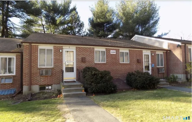 1644 Farmington Avenue #4