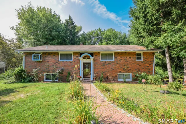 437 West Wolcott Avenue, Windsor, CT
