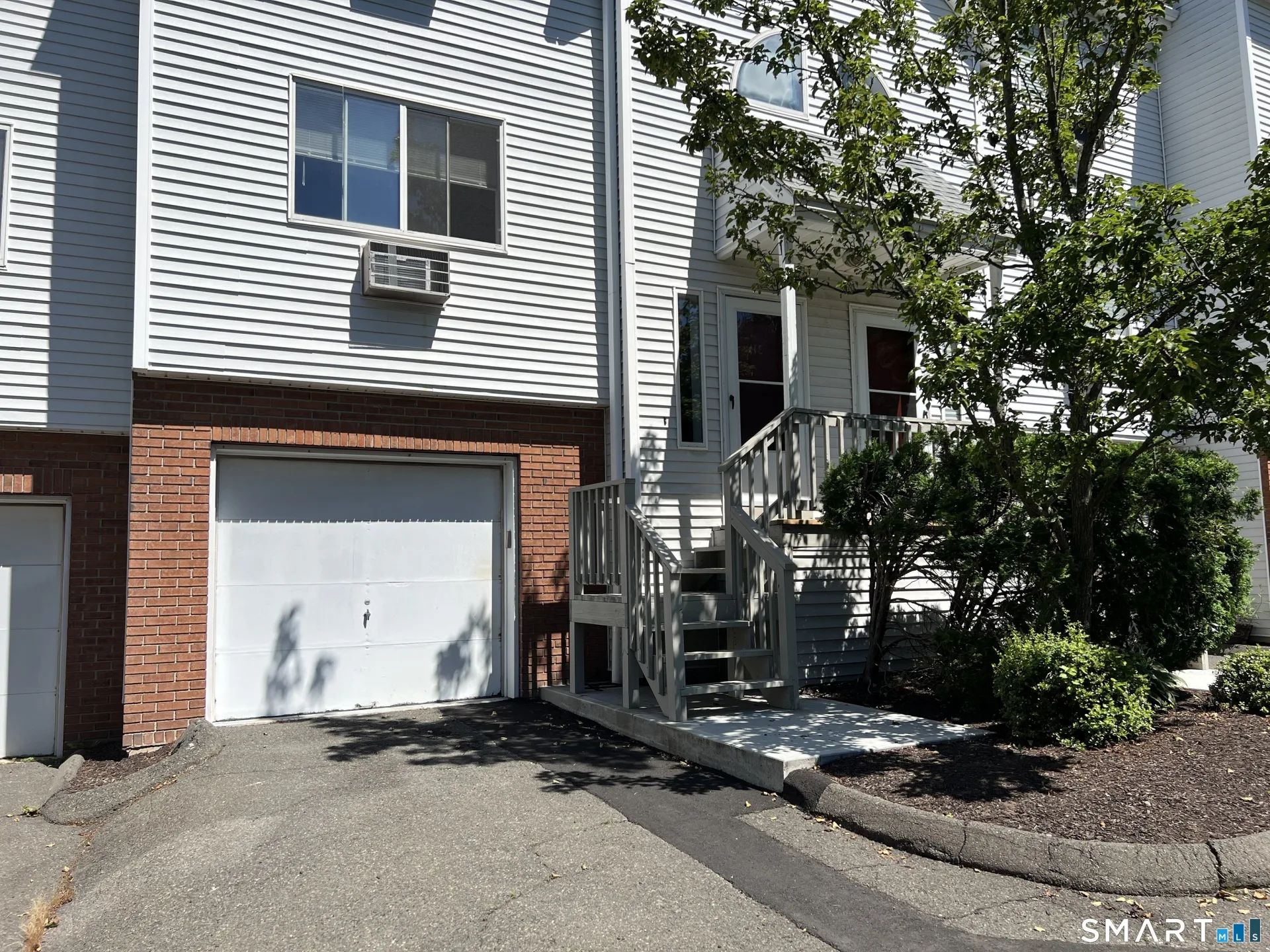 925 Oronoke Road #11E, Waterbury, CT
