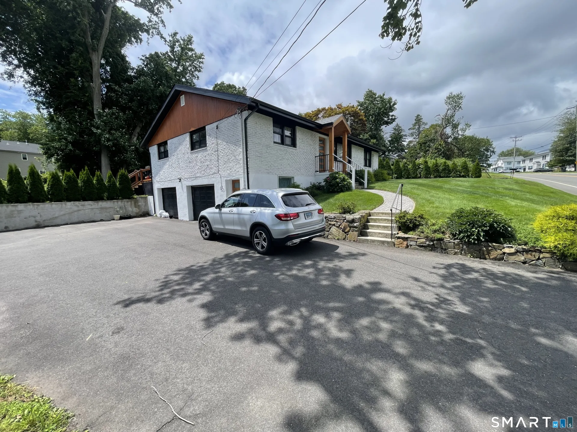 88 Yale Avenue, Milford, CT