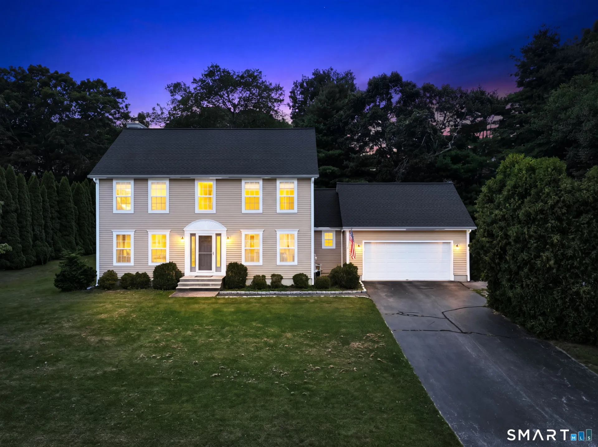 52 Timber Ridge Drive, Stonington, CT