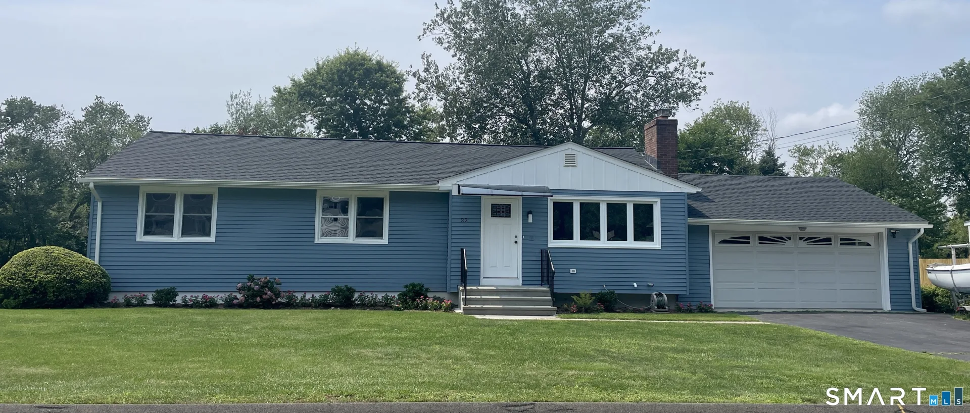 22 Victoria Drive, Branford, CT