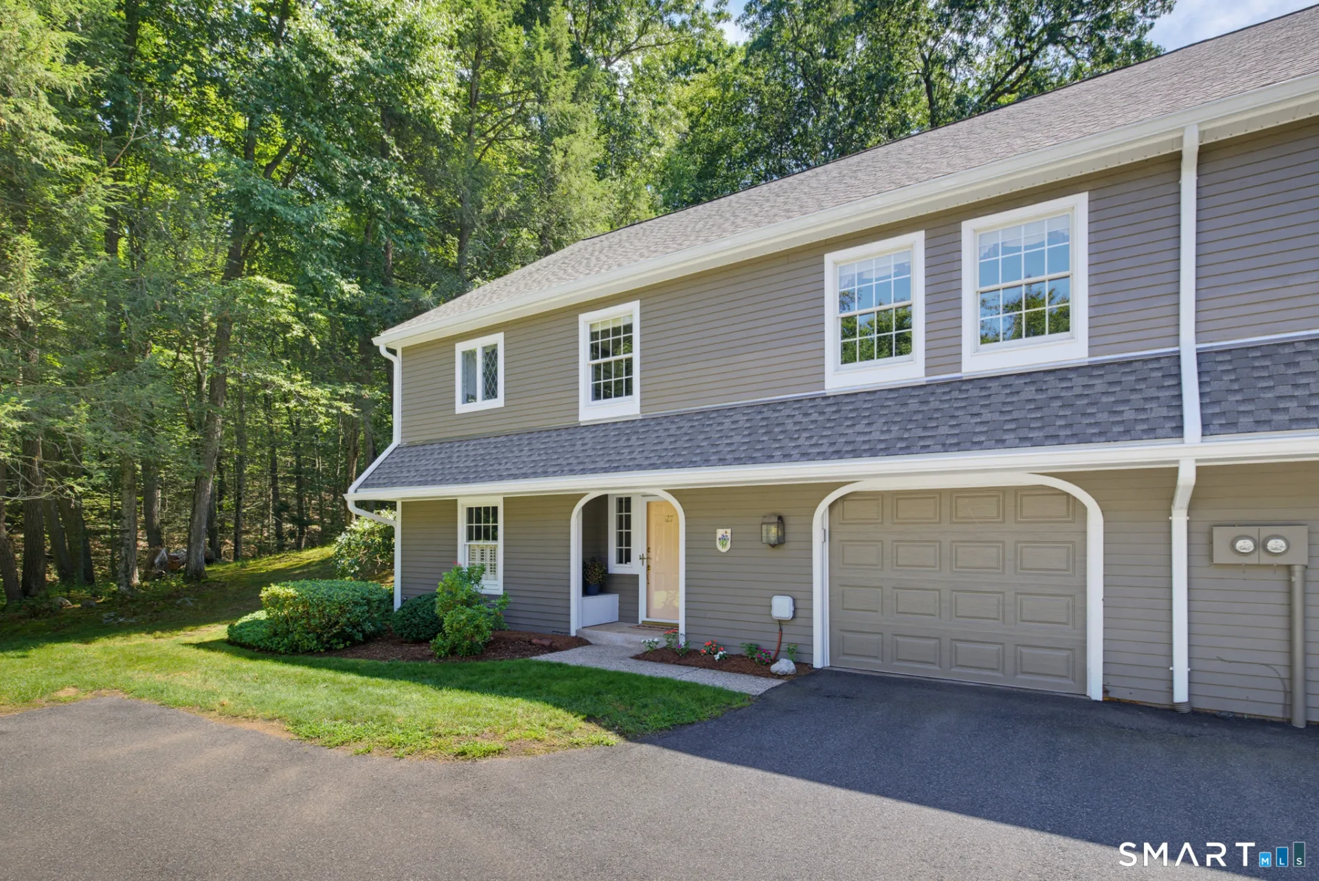 127 South Mill Drive #127, Glastonbury, CT