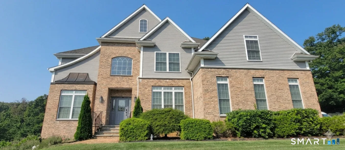 15 Maggie Lane, Shelton, CT