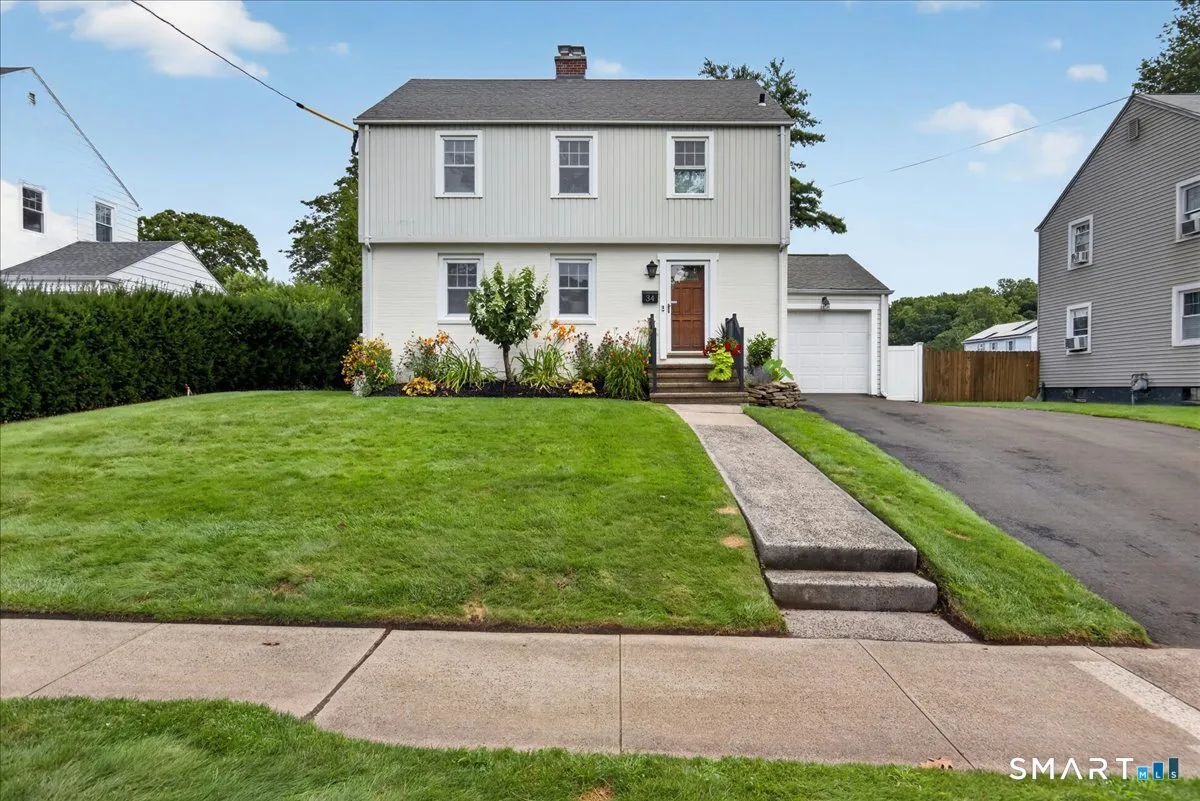34 Hall Street, New Haven, CT