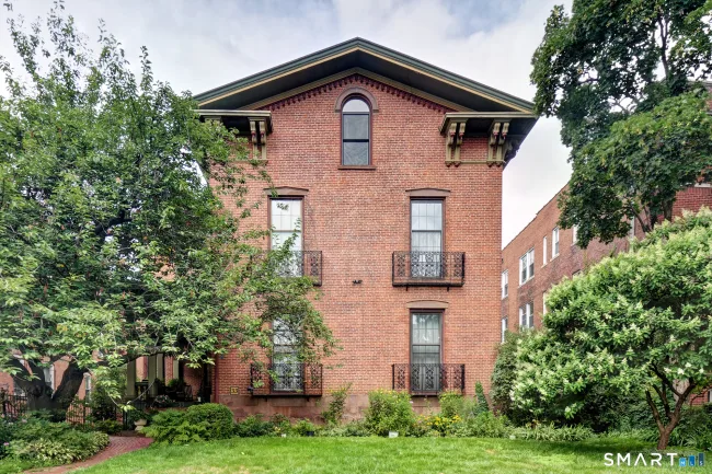 33 Charter Oak Place #2