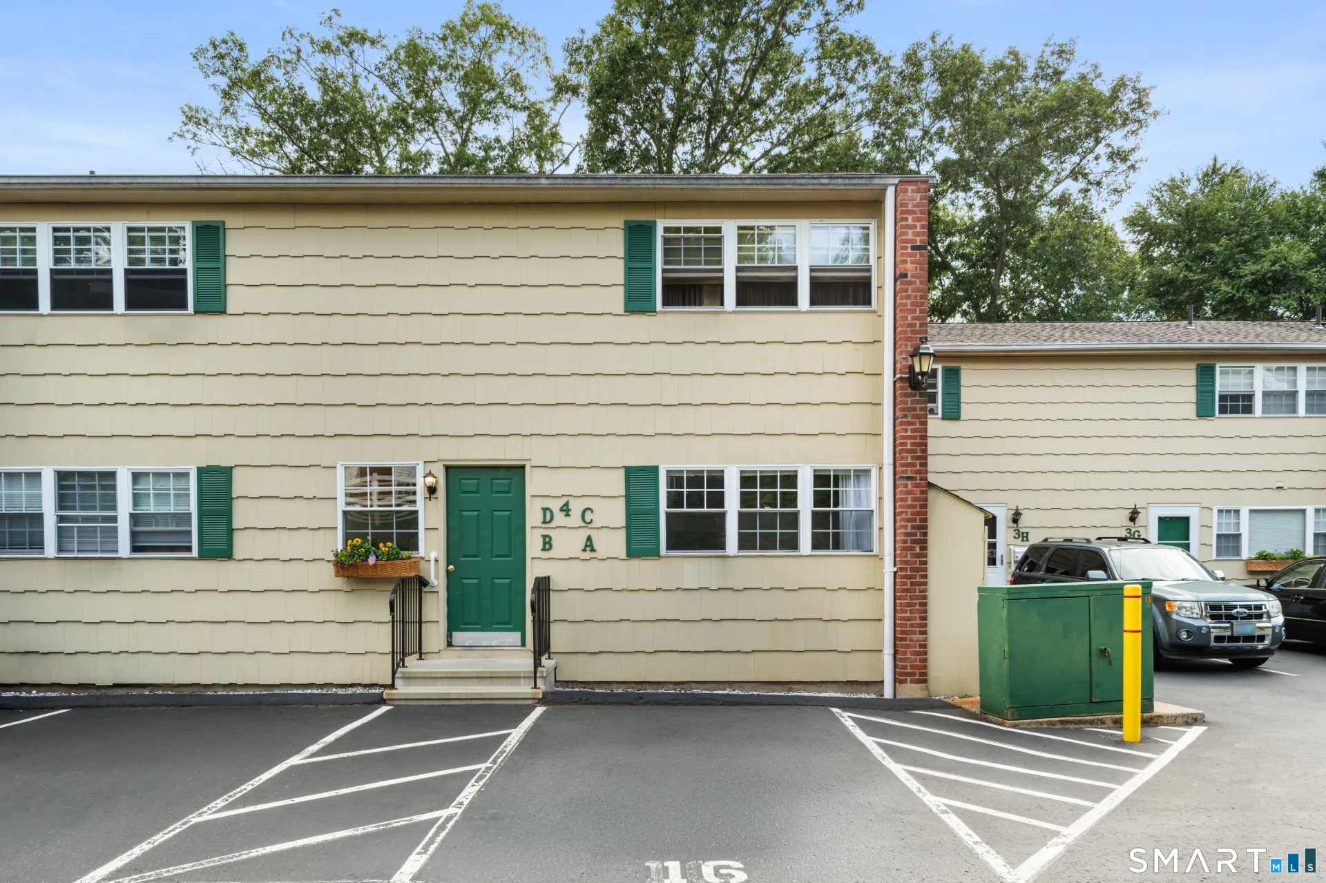 55 Porter Avenue #4A, Naugatuck, CT