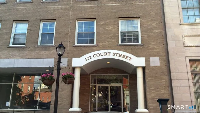 124 Court Street #5