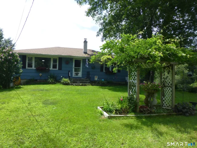 32 Spicer Road, Preston, CT