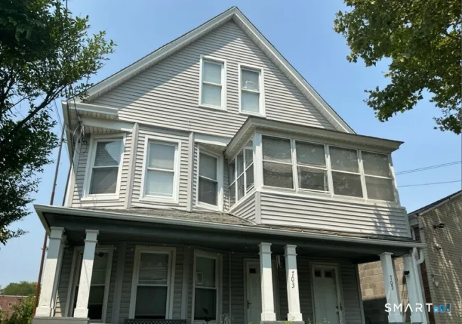 703-705 Connecticut Avenue, Bridgeport, CT