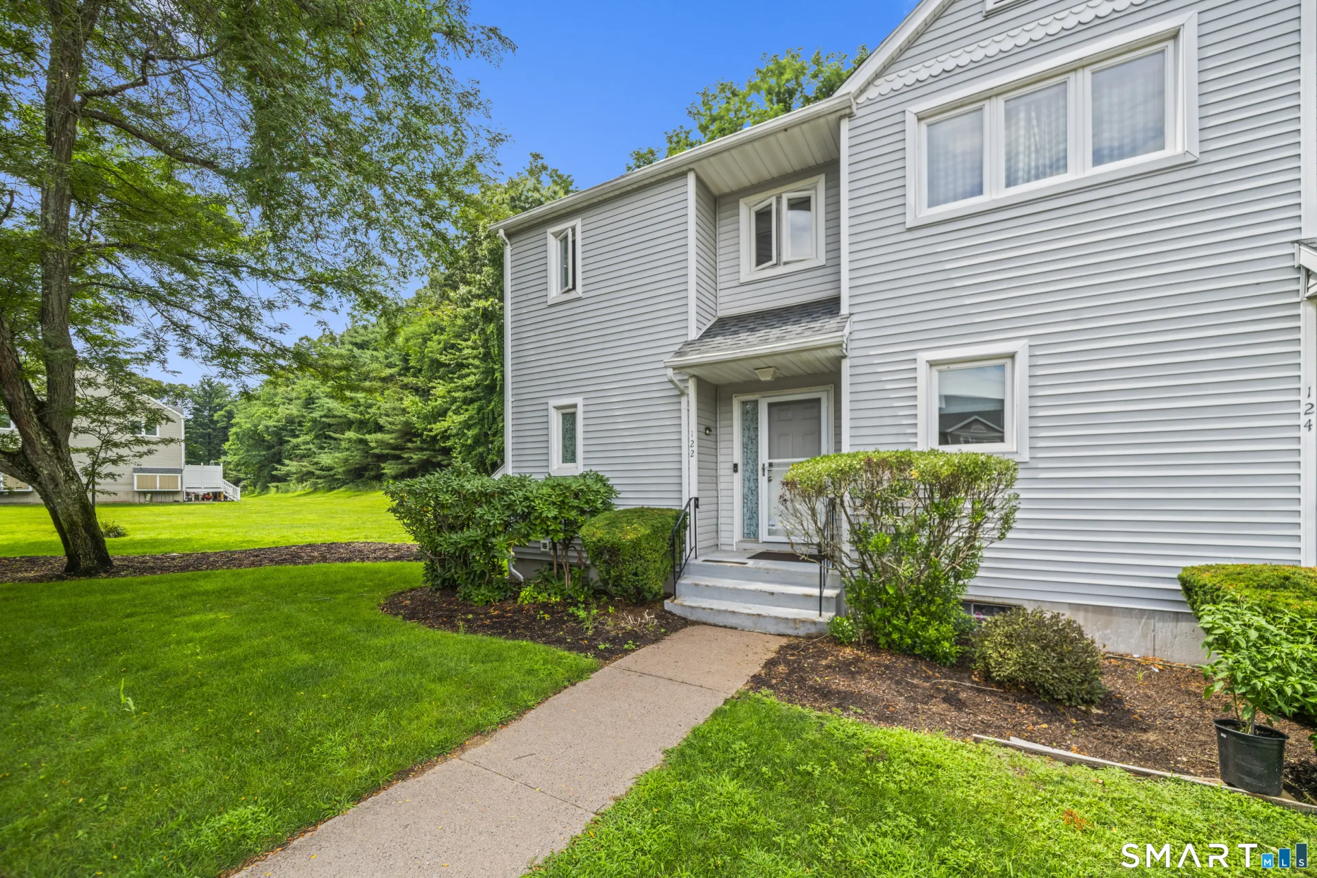 122 Oak Ridge Drive #122, Windsor Locks, CT