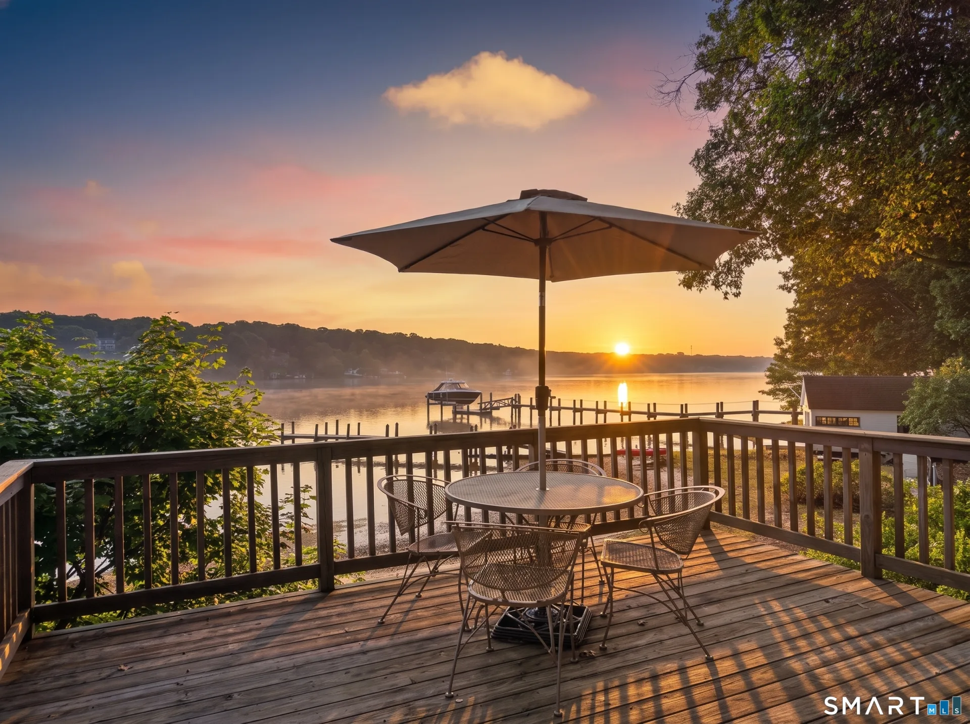 7 Shawandassee Road, Waterford, CT