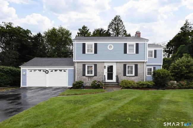 140 Round Hill Road