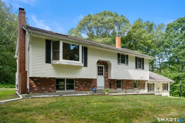 14 Sarah Drive
