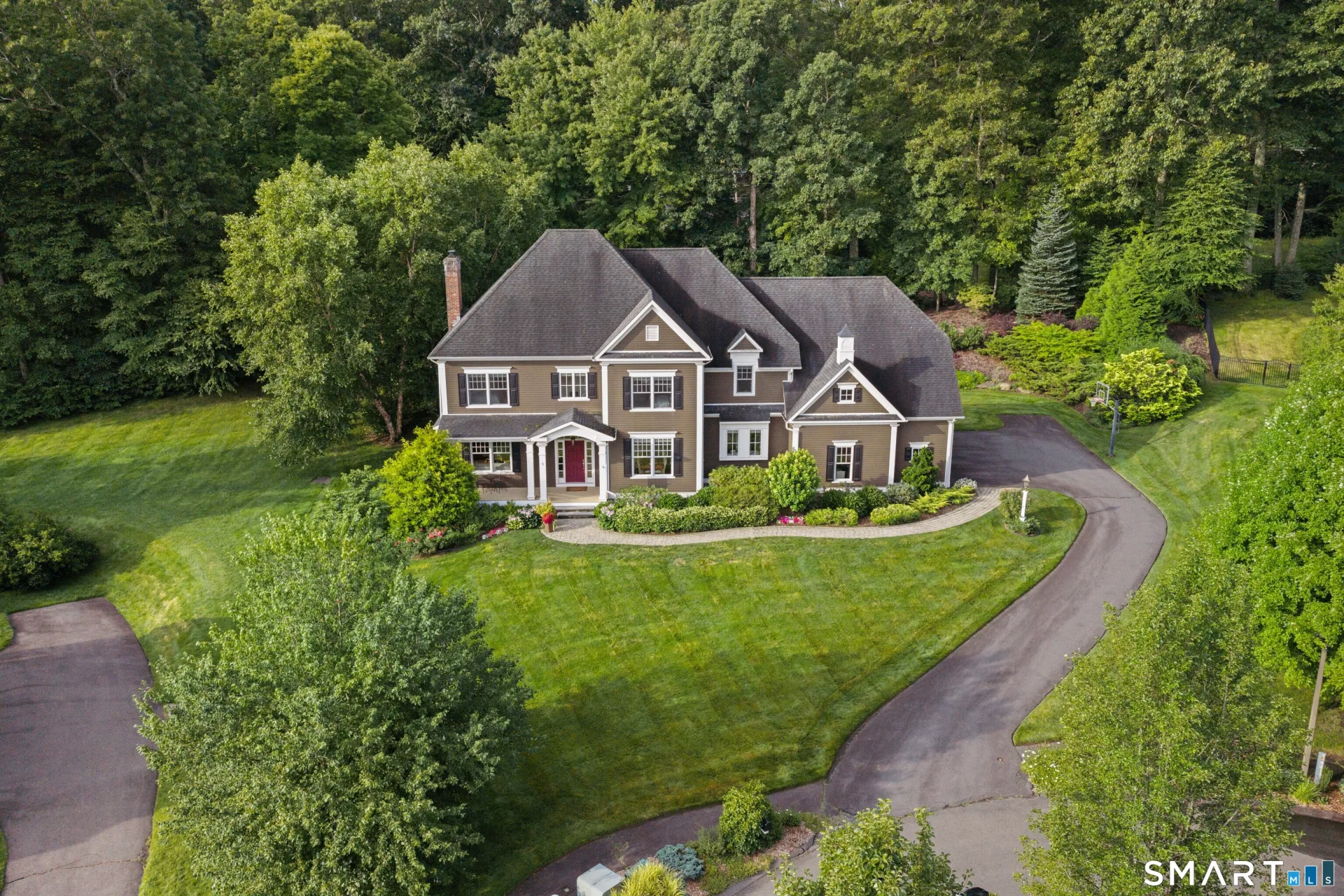5 Champlains Drive, Farmington, CT