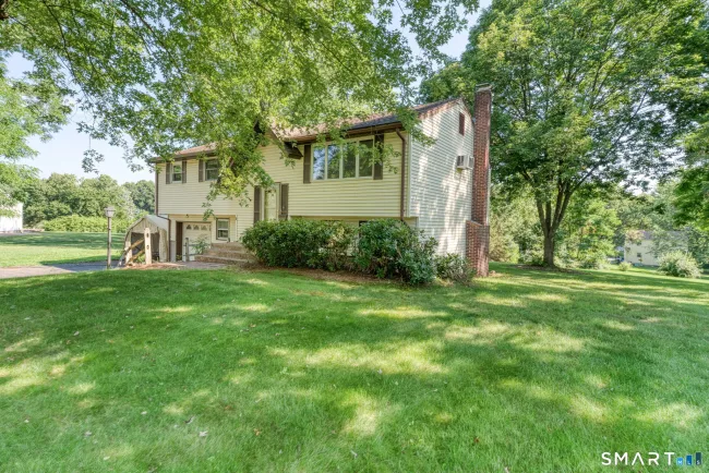 6 Blueberry Circle, Ellington, CT