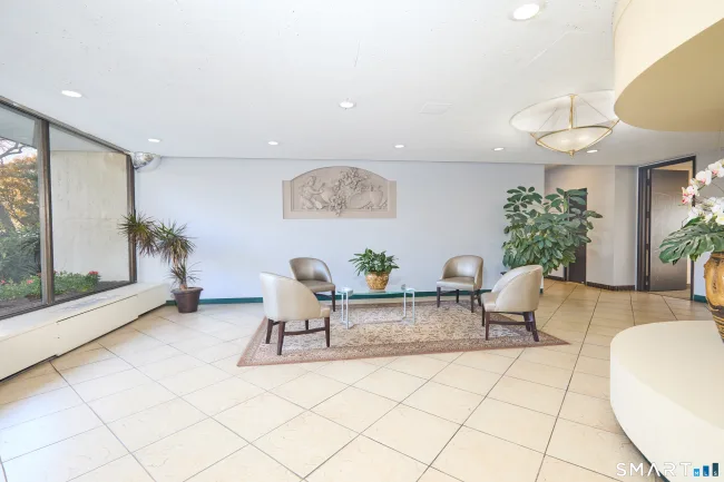 2625 Park Avenue #7P, Bridgeport, CT