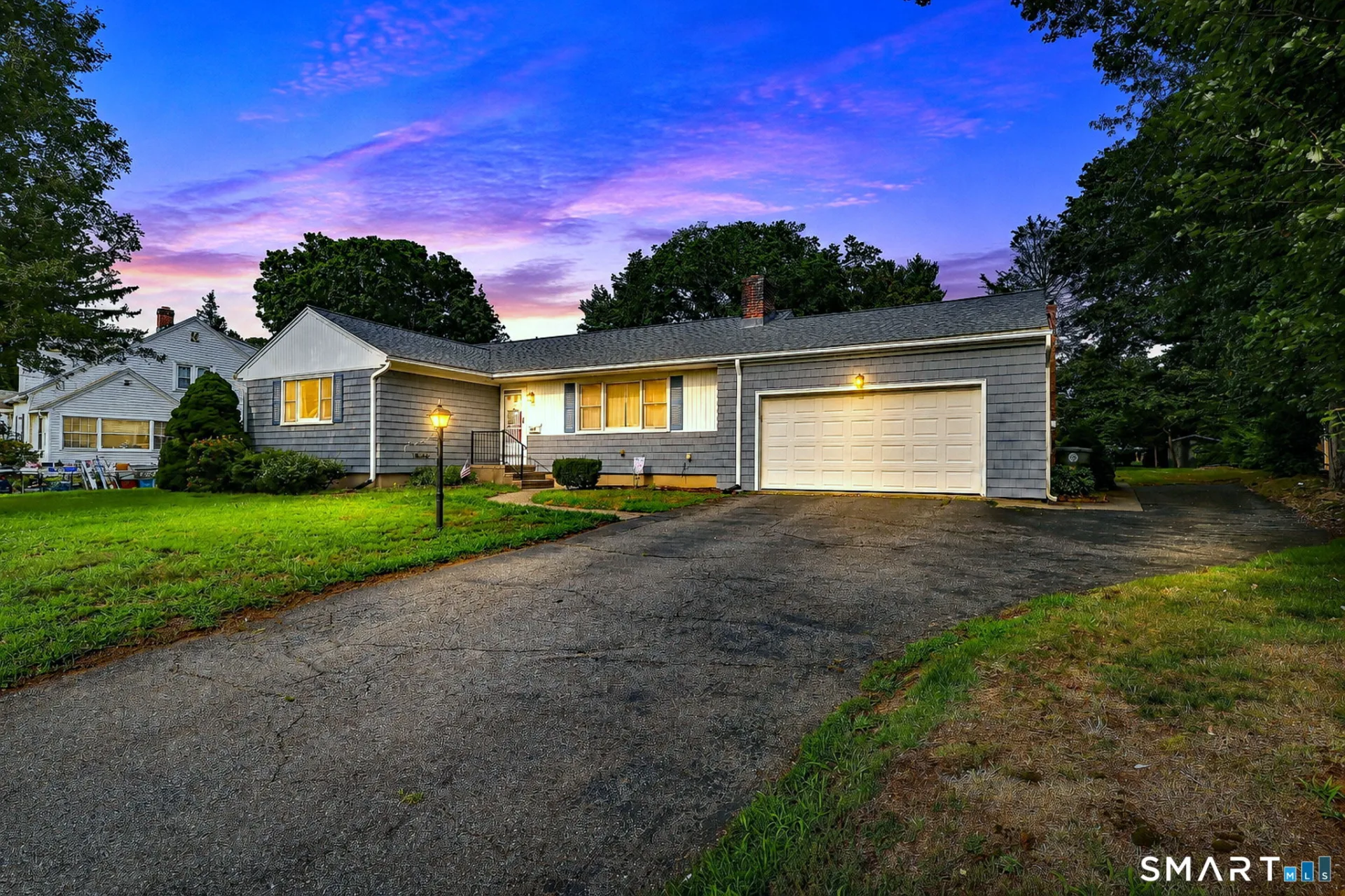 215 North Street, Milford, CT