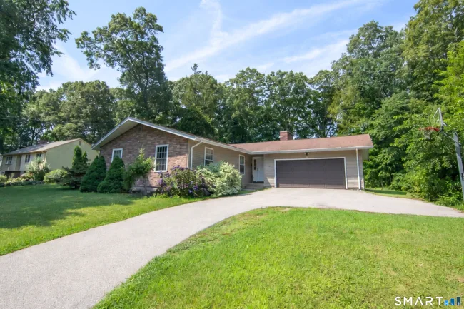 11 South Ridge Road