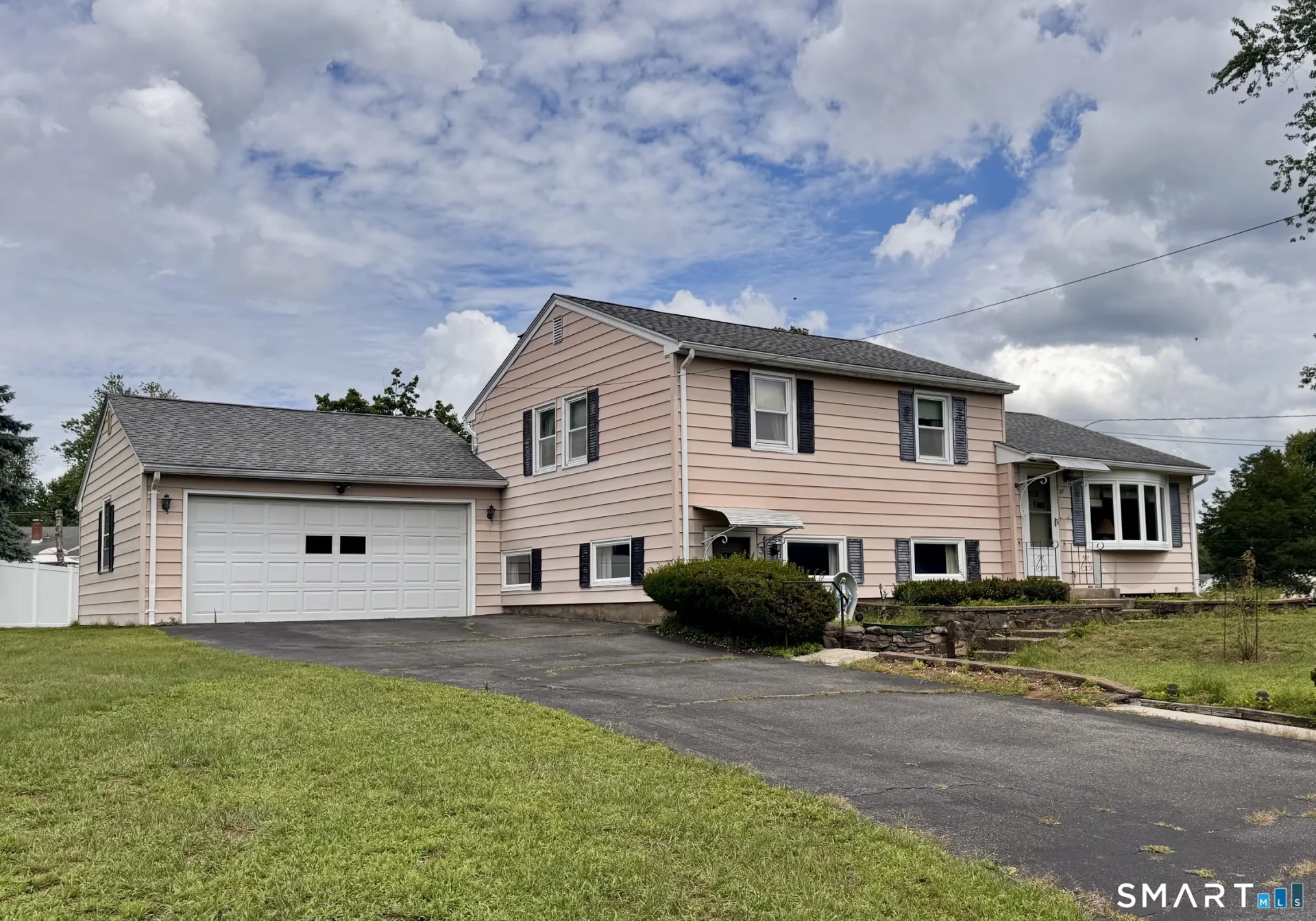 37 Ronda Drive, South Windsor, CT