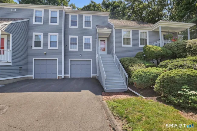 205 Oakland Street #B, Manchester, CT