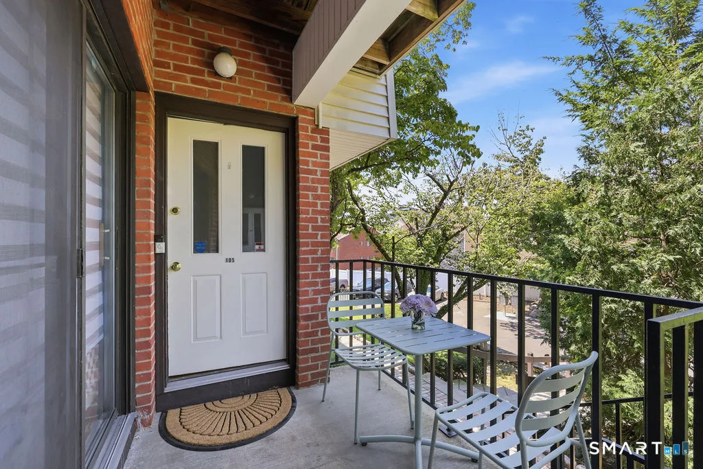 1 Valley Road #105, Stamford, CT