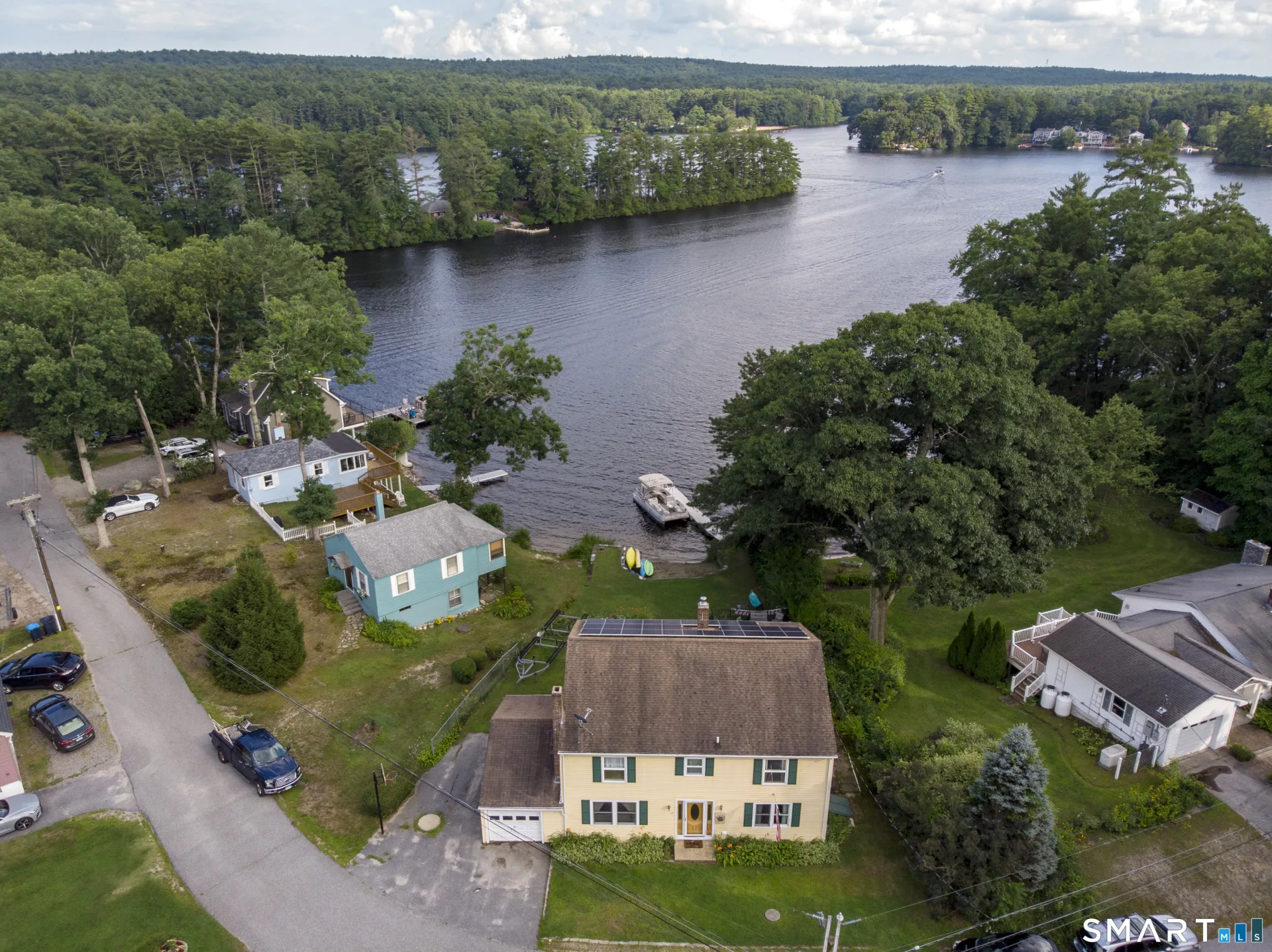 23 Totem Pole Road, Thompson, CT
