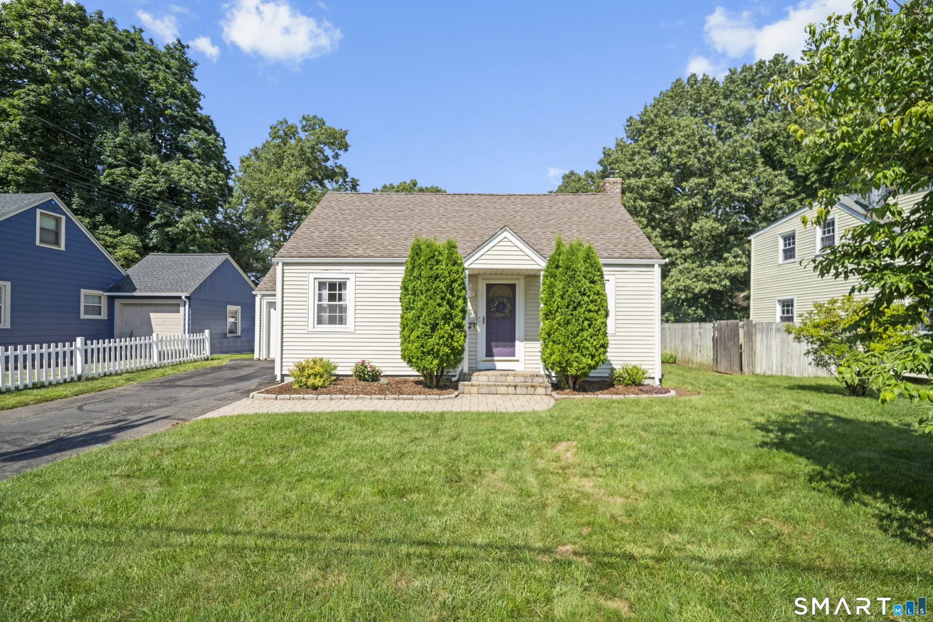33 Chester Drive, Manchester, CT