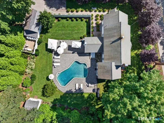 28 River Road