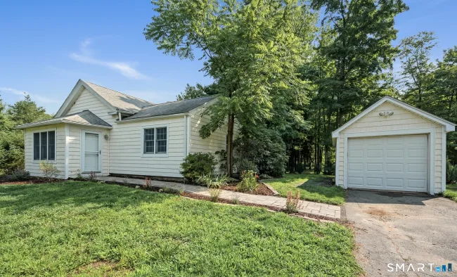2044 Manchester Road