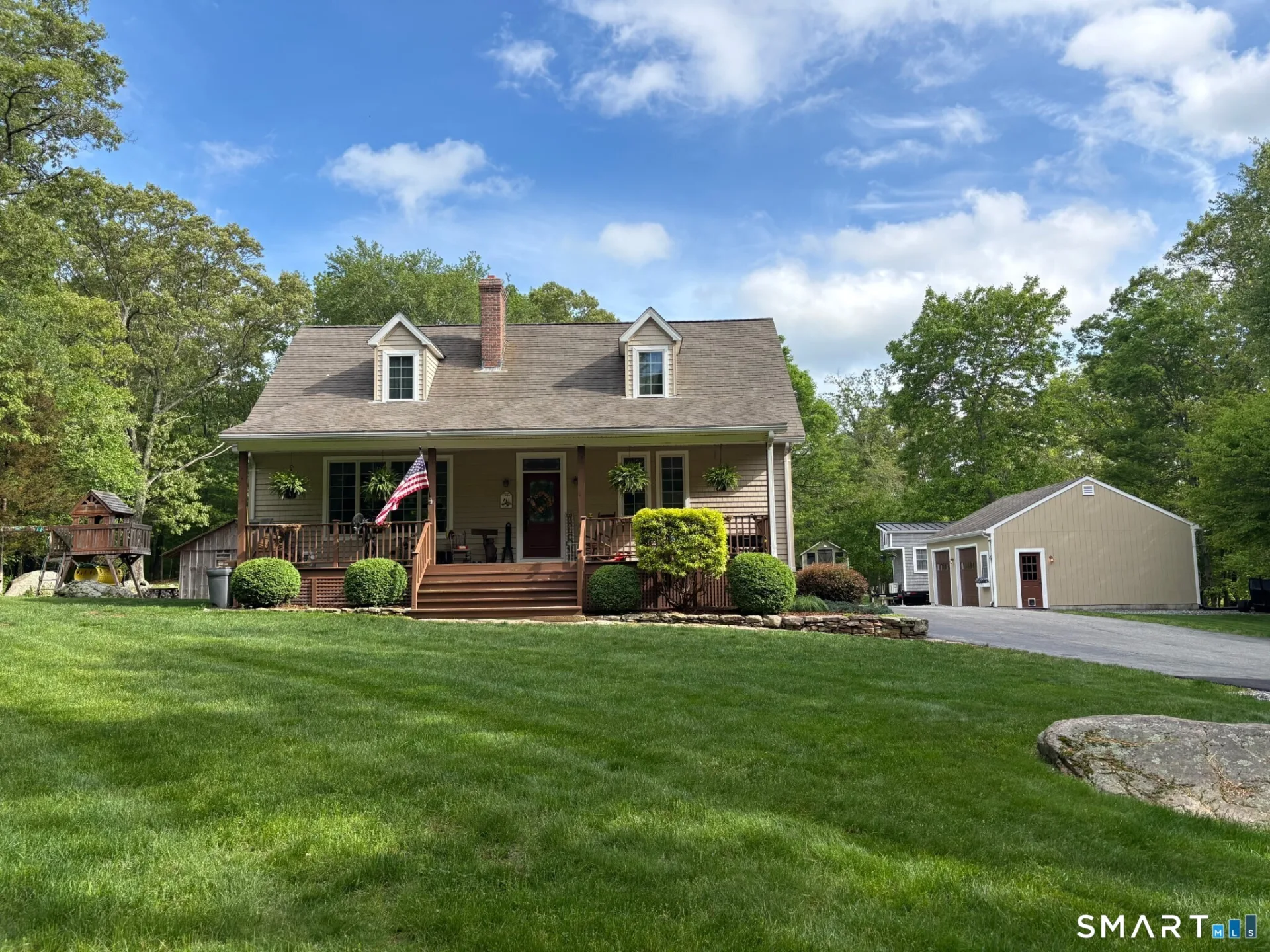 85 Rocky Hollow Road, North Stonington, CT