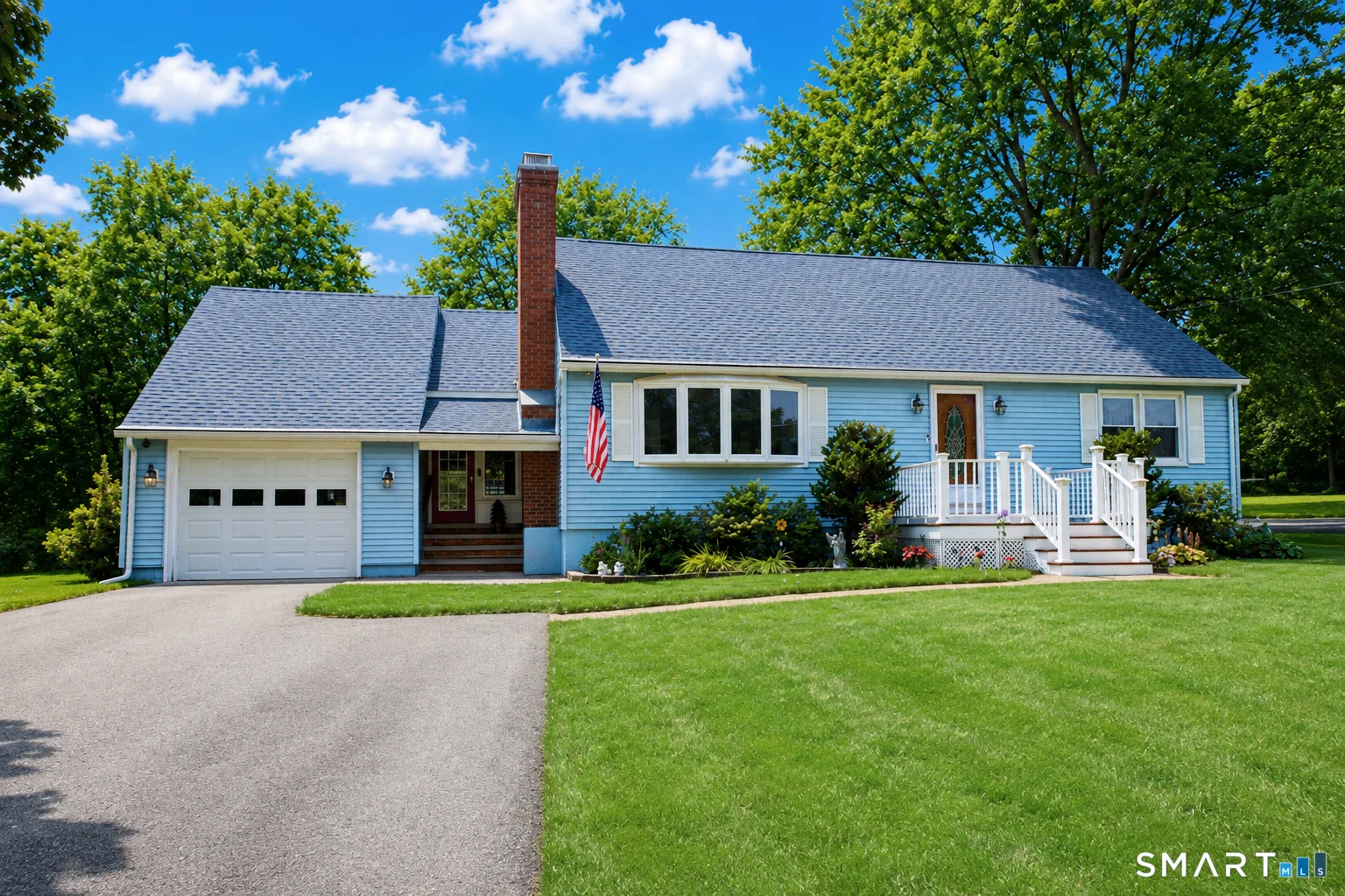69 Hill Avenue, Wallingford, CT