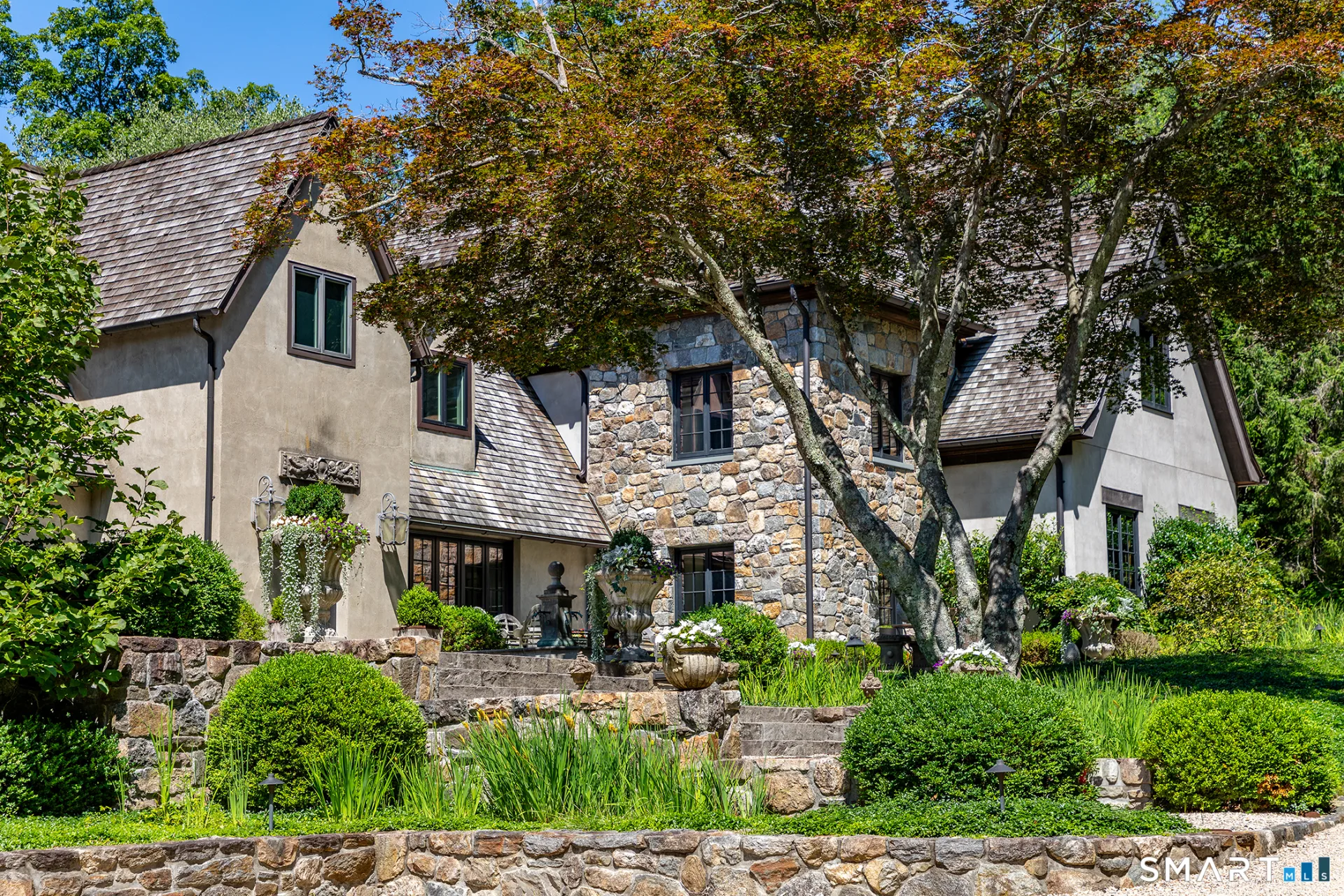 148 Taunton Hill Road, Newtown, CT