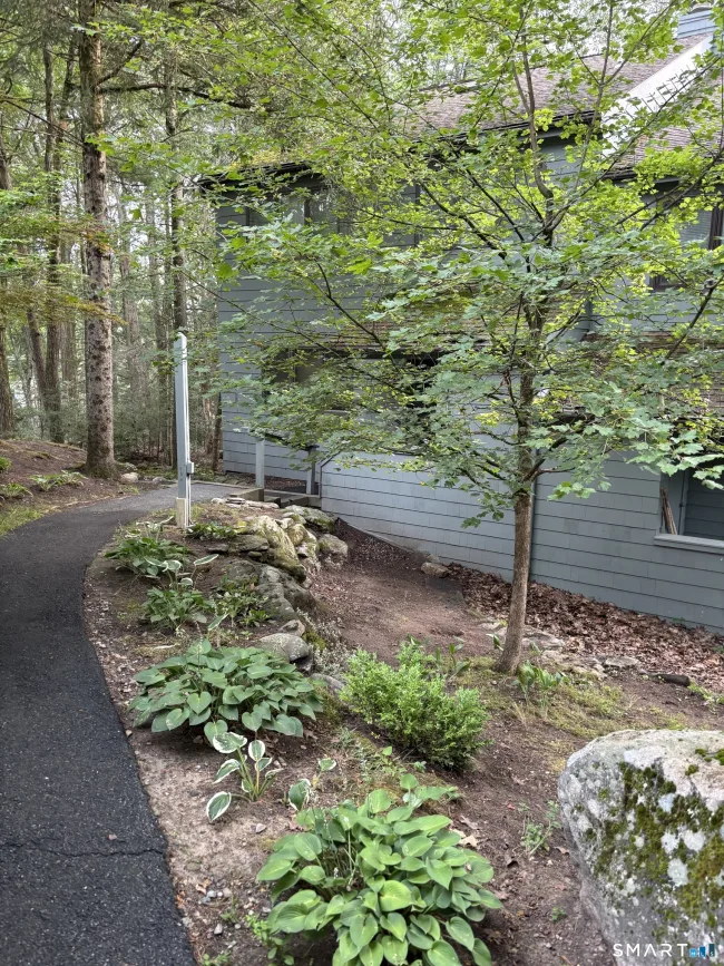282 Cliffside Drive #282, Torrington, CT