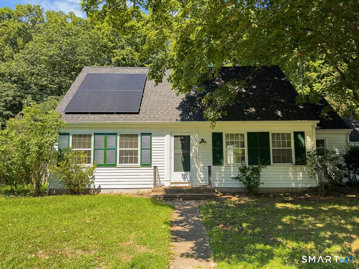 19 Armory Street, Hamden, CT