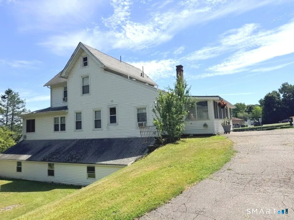 774 Hamilton Avenue, Waterbury, CT