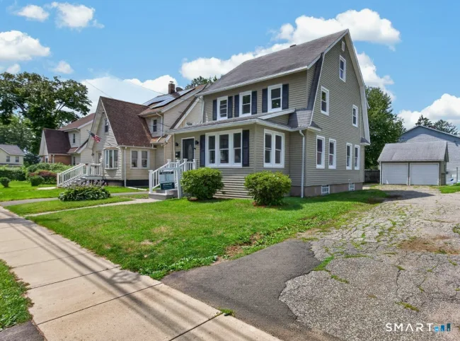 15 Johnson Avenue, Stratford, CT