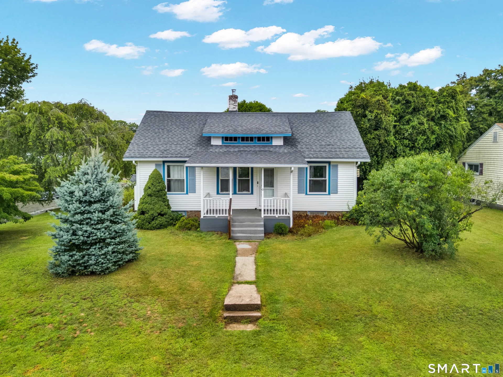 12 Wintergreen Drive, Waterford, CT