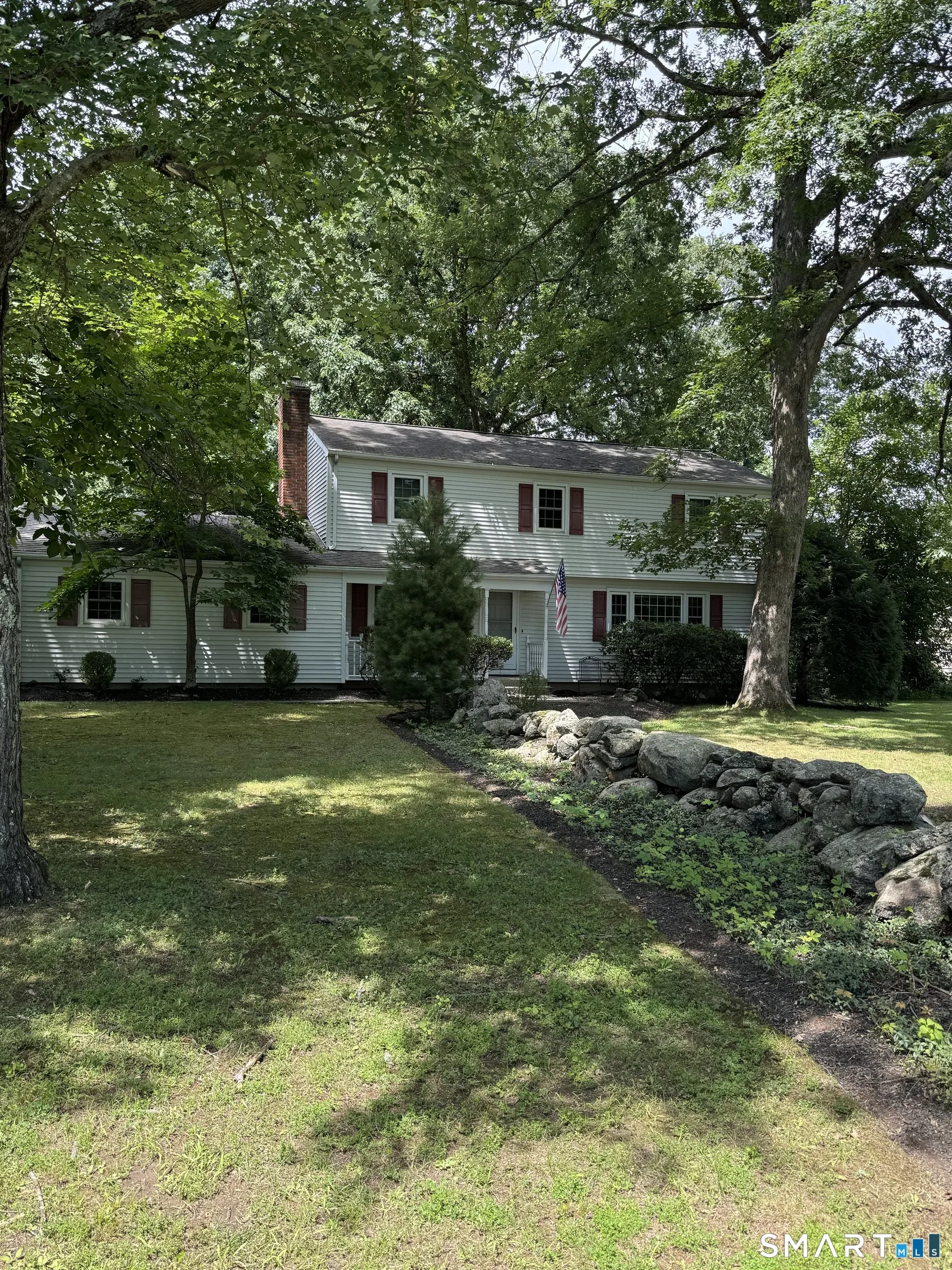 36 Chimney Drive, Bethel, CT