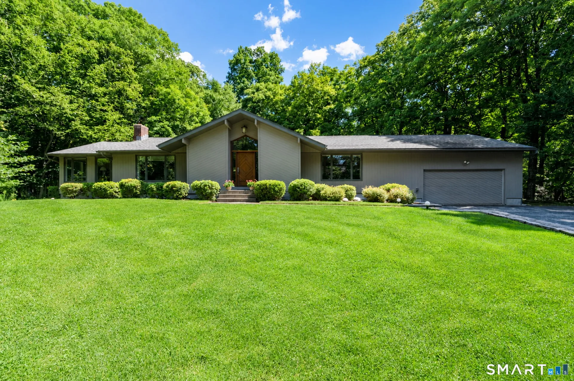 182F Ives Street, Hamden, CT