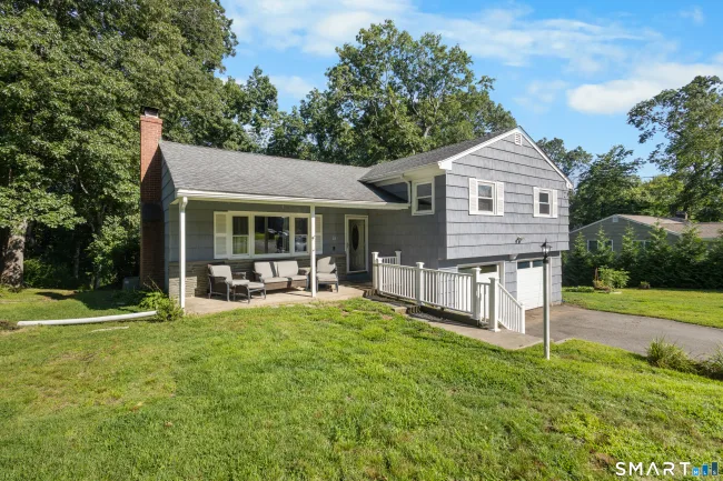 23 Dogwood Drive, Shelton, CT
