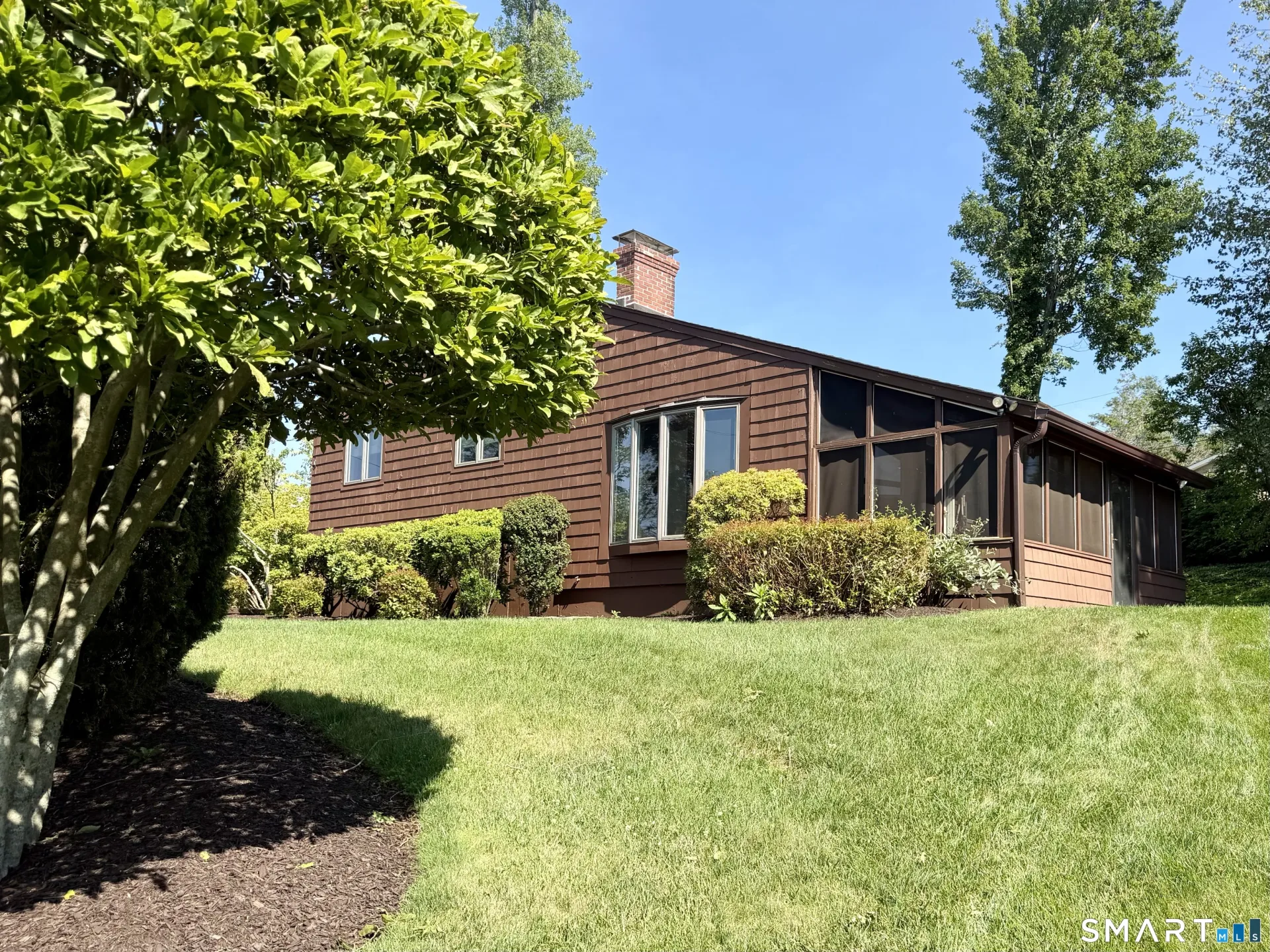 11 Pocono Point Road, Danbury, CT