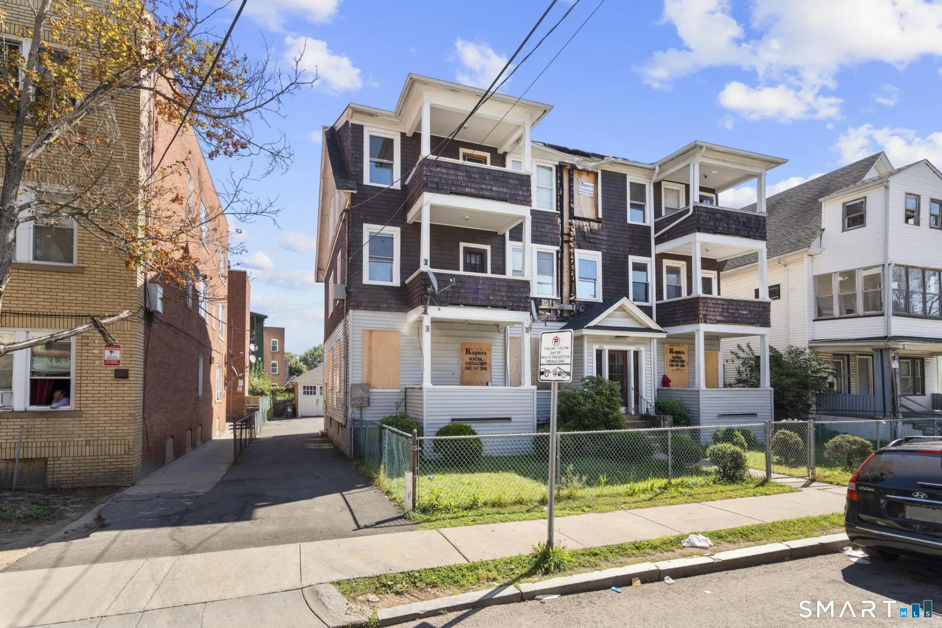 102 Rowe Avenue, Hartford, CT
