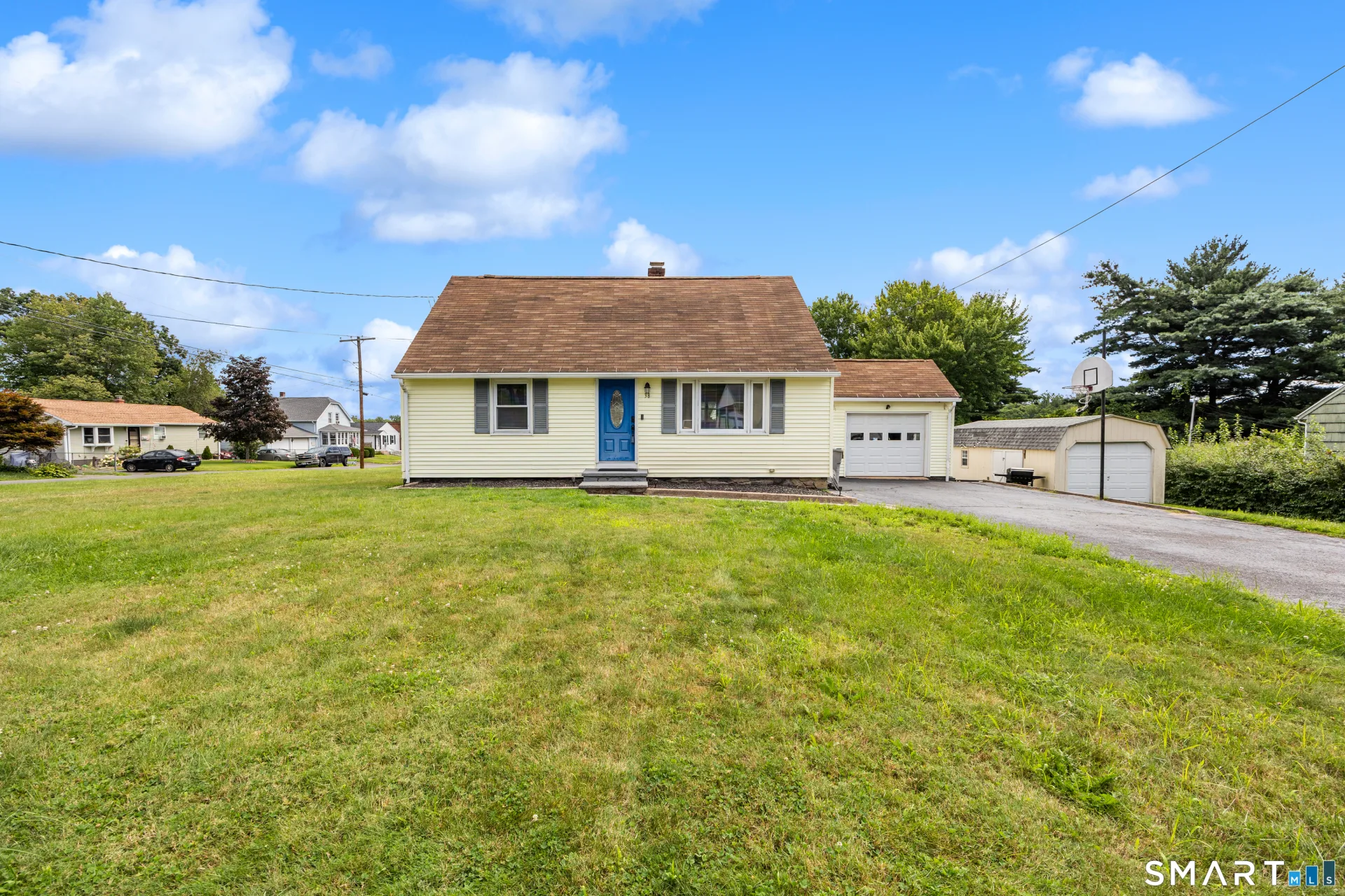 38 Linwood Street, Bristol, CT